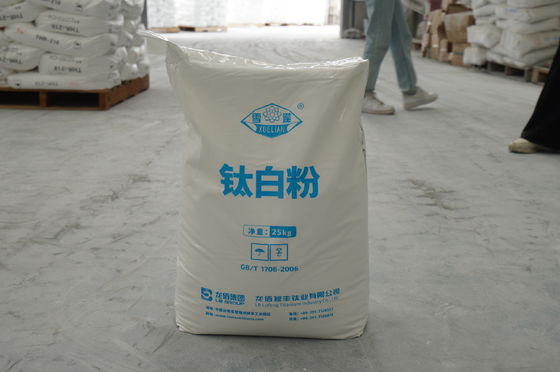 TiO2 Dwutlenek tytanu Rutyl BLR-886 Cas 13463-67-7 Do plastiku i przedmieszki