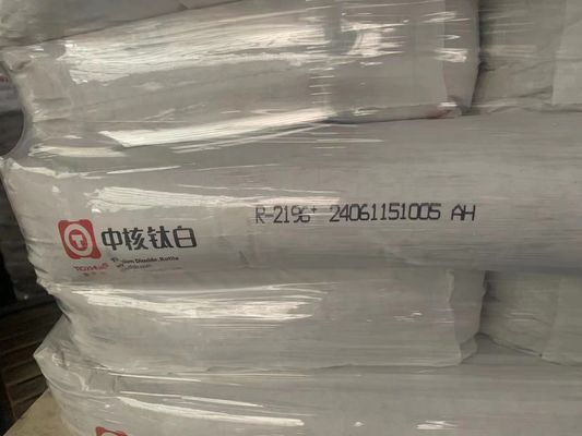 R-213 Dwutlenek tytanu procesem siarczanowym zgodny z chińskimi przepisami dla koncentratów barwiących od CNNC
