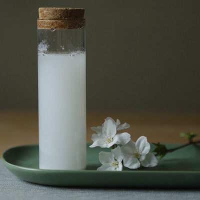 Płynny 45% 60% spożywczy dwutlenek tytanu biały barwnik spożywczy typu zawiesiny