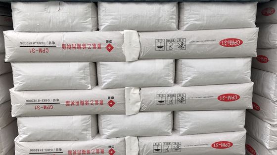 Żywica z pasty PVC Jilantai CPM-31 z cząstkami o bardzo niskiej zawartości zanieczyszczeń ≤ 20 sztuk, białością termiczną ≥ 95% i stopniem polimeryzacji 1200-1400